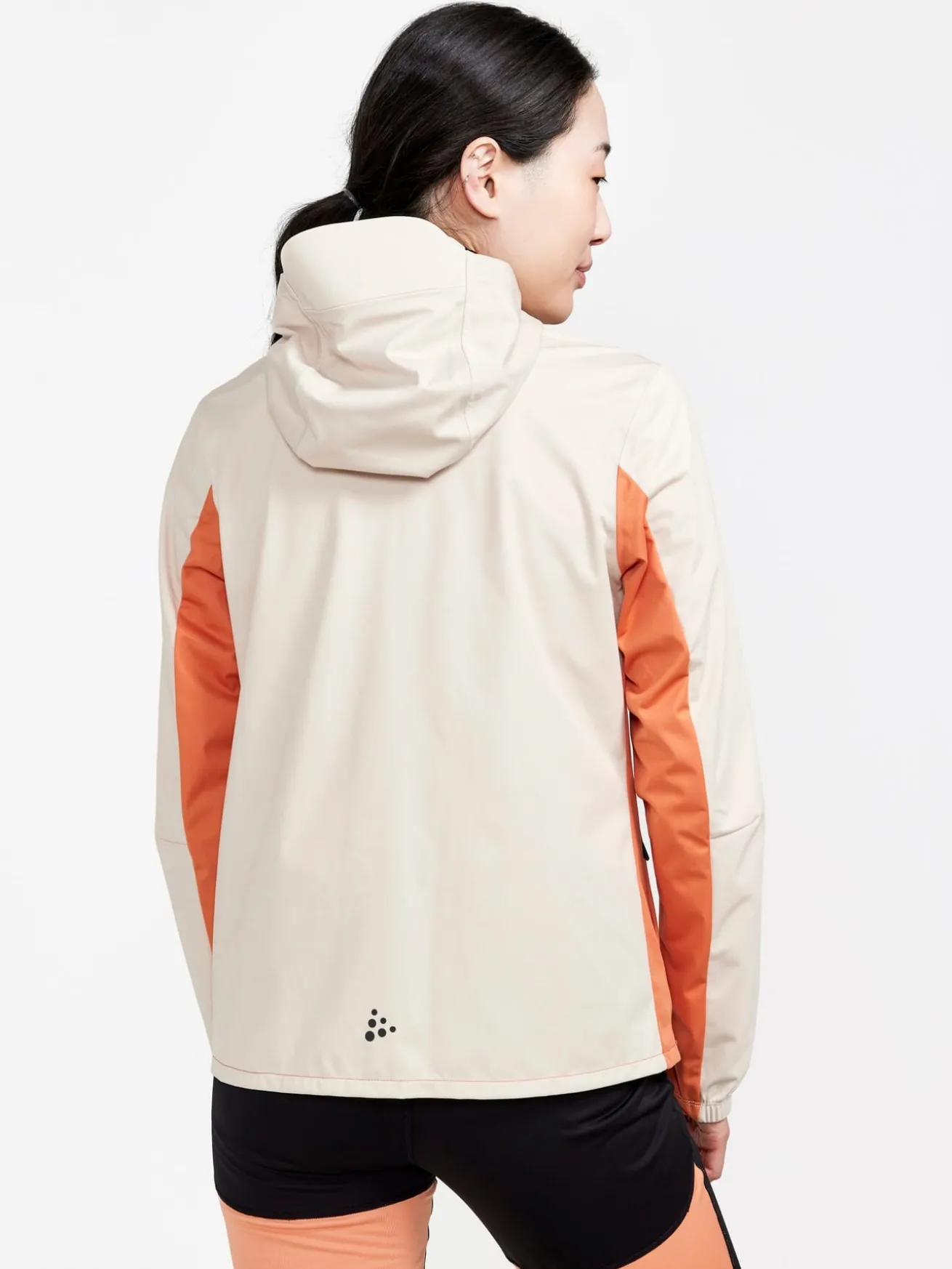 ADV Essence Hydro Jacket W