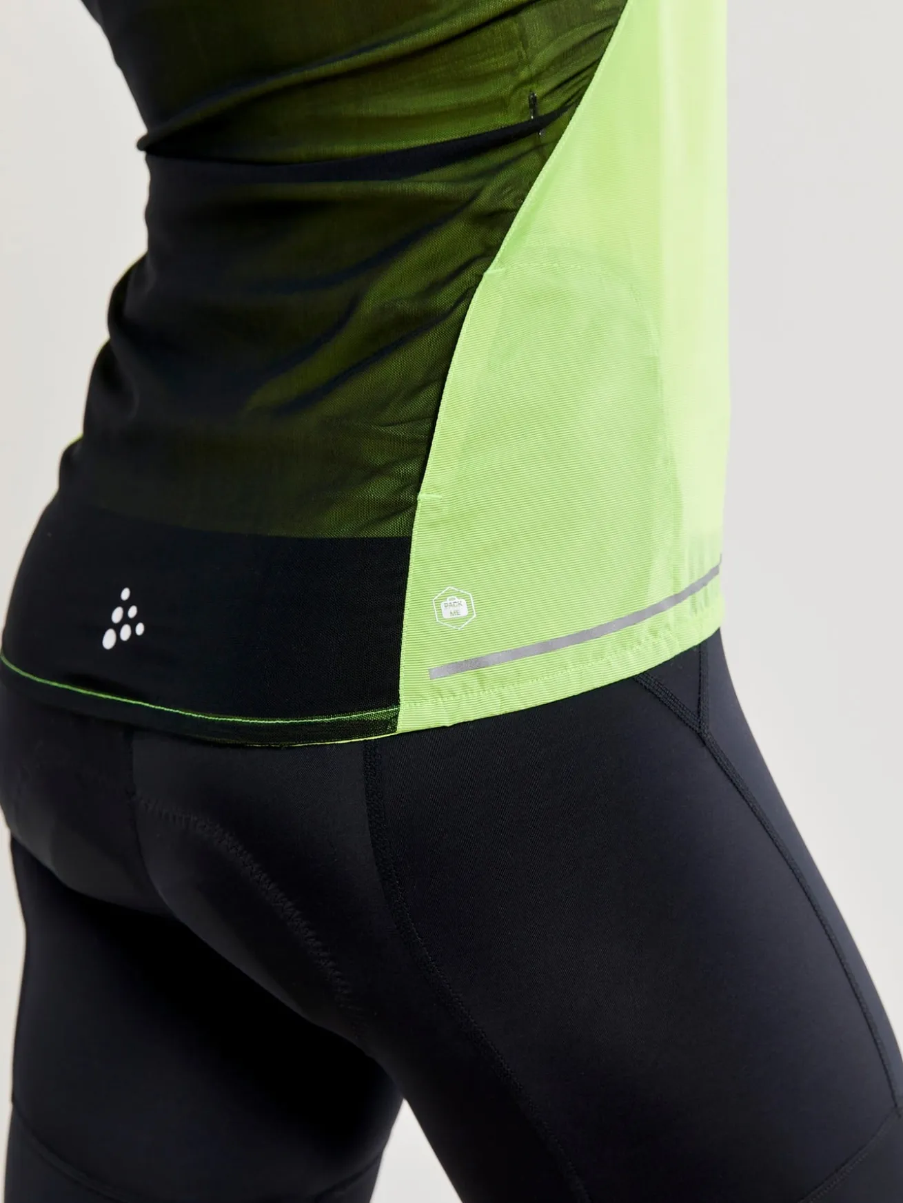 ADV Essence Light Wind Vest W