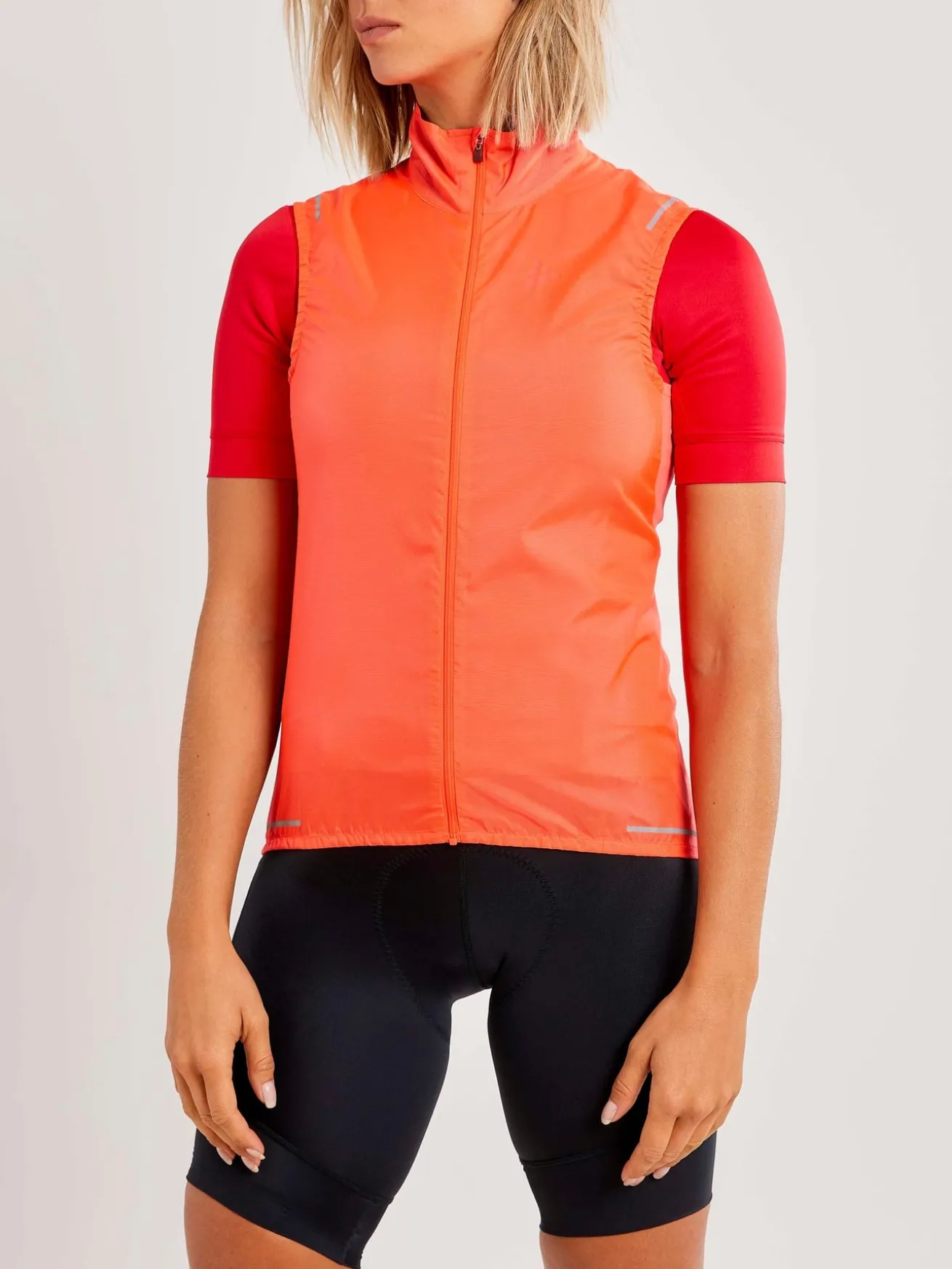 ADV Essence Light Wind Vest W