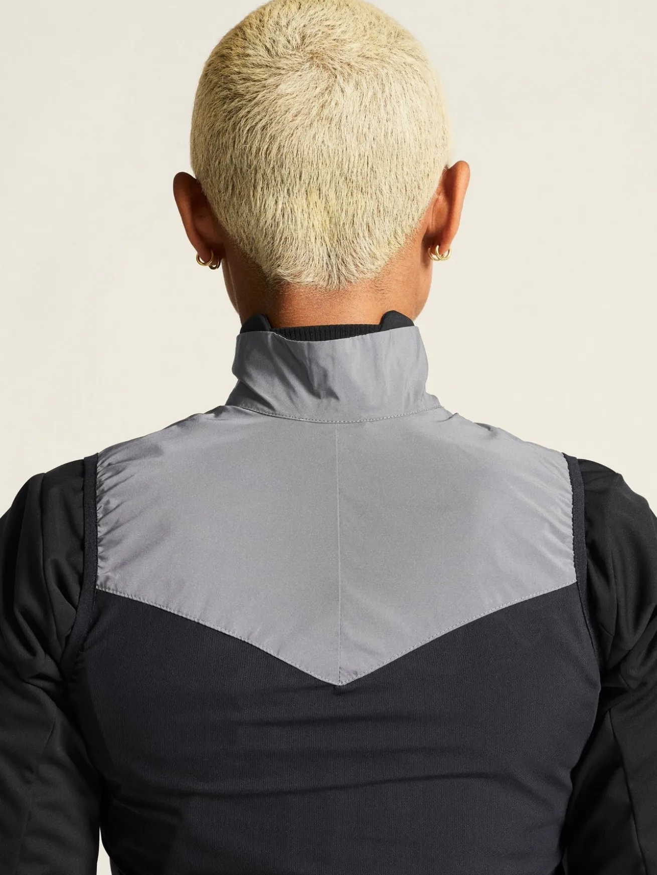 Adv Essence Lumen Wind Vest W