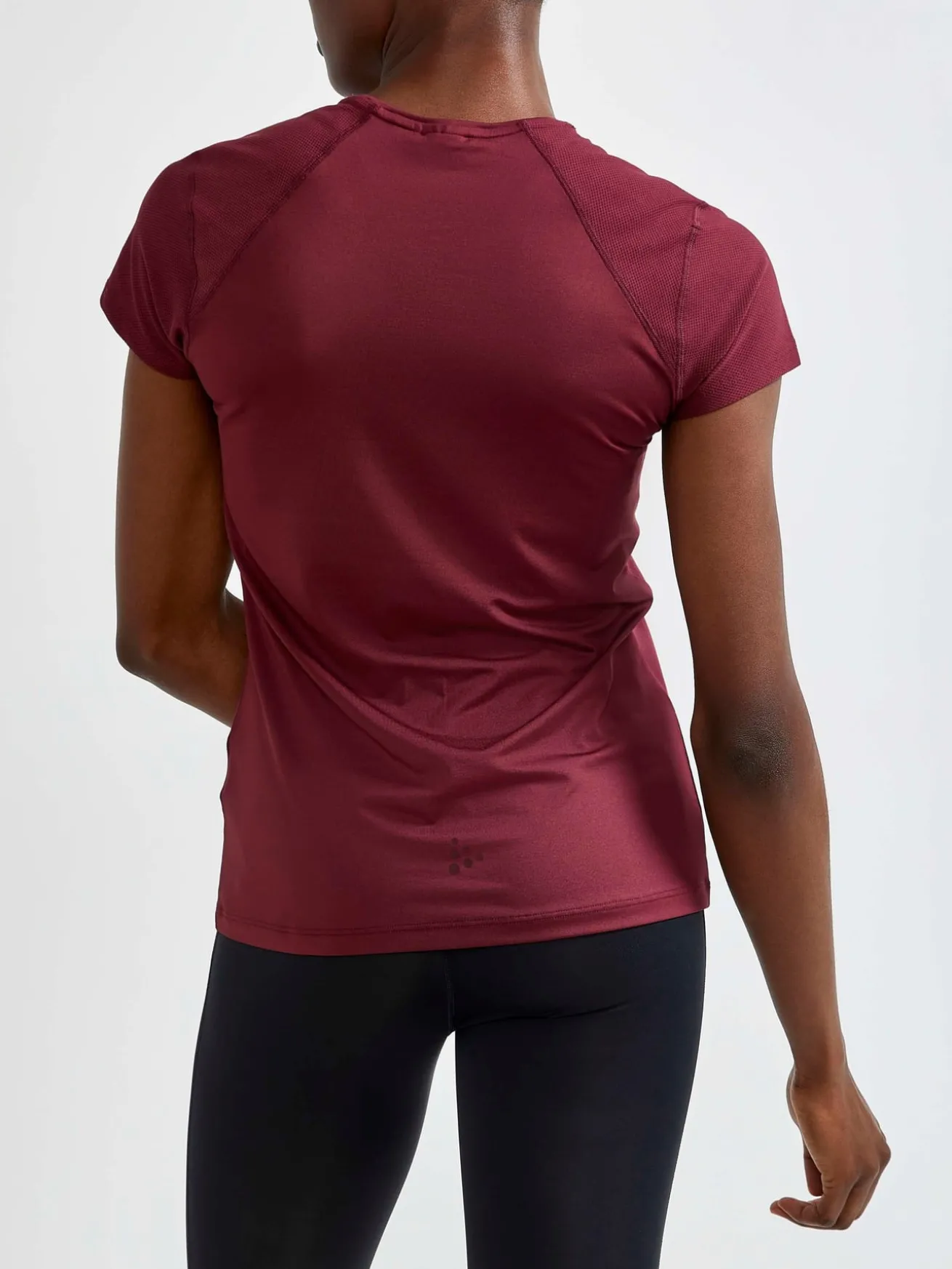 ADV Essence SS Slim Tee W