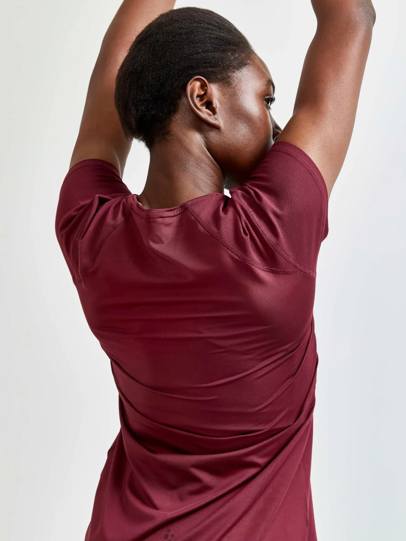 ADV Essence SS Slim Tee W