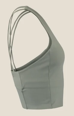 Collective Cropped Singlet W
