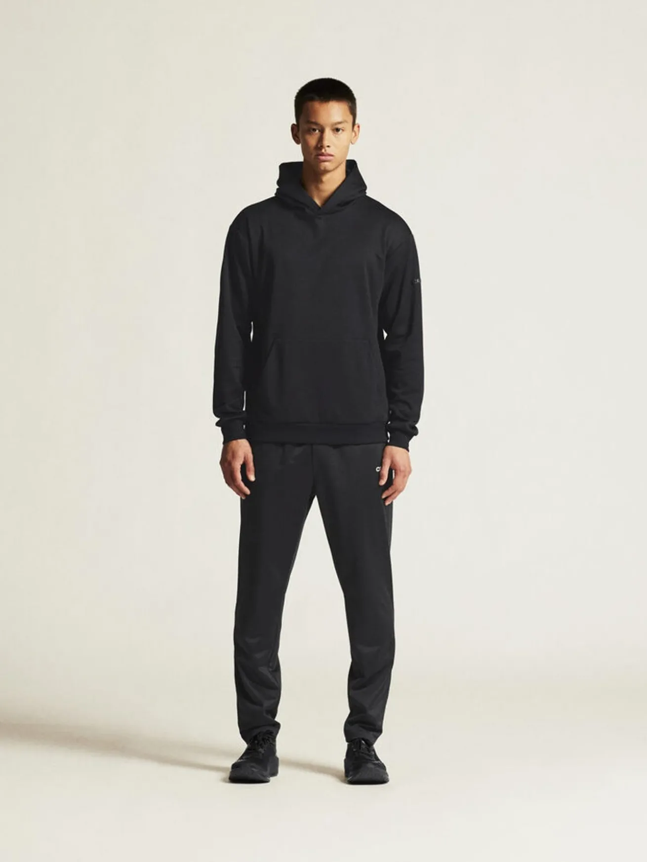 Community 2.0 Function Hoodie M