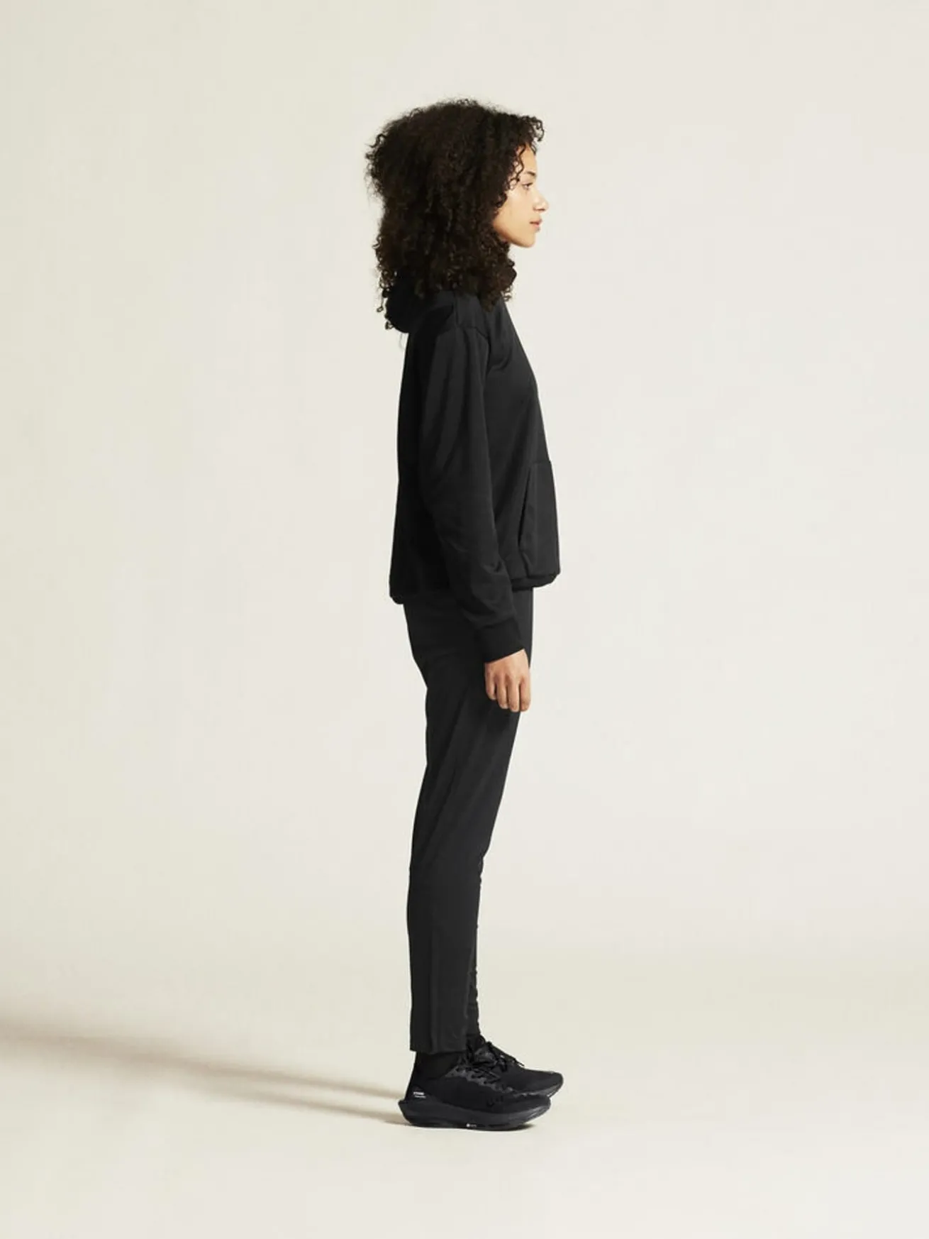 Community 2.0 Function Hoodie W