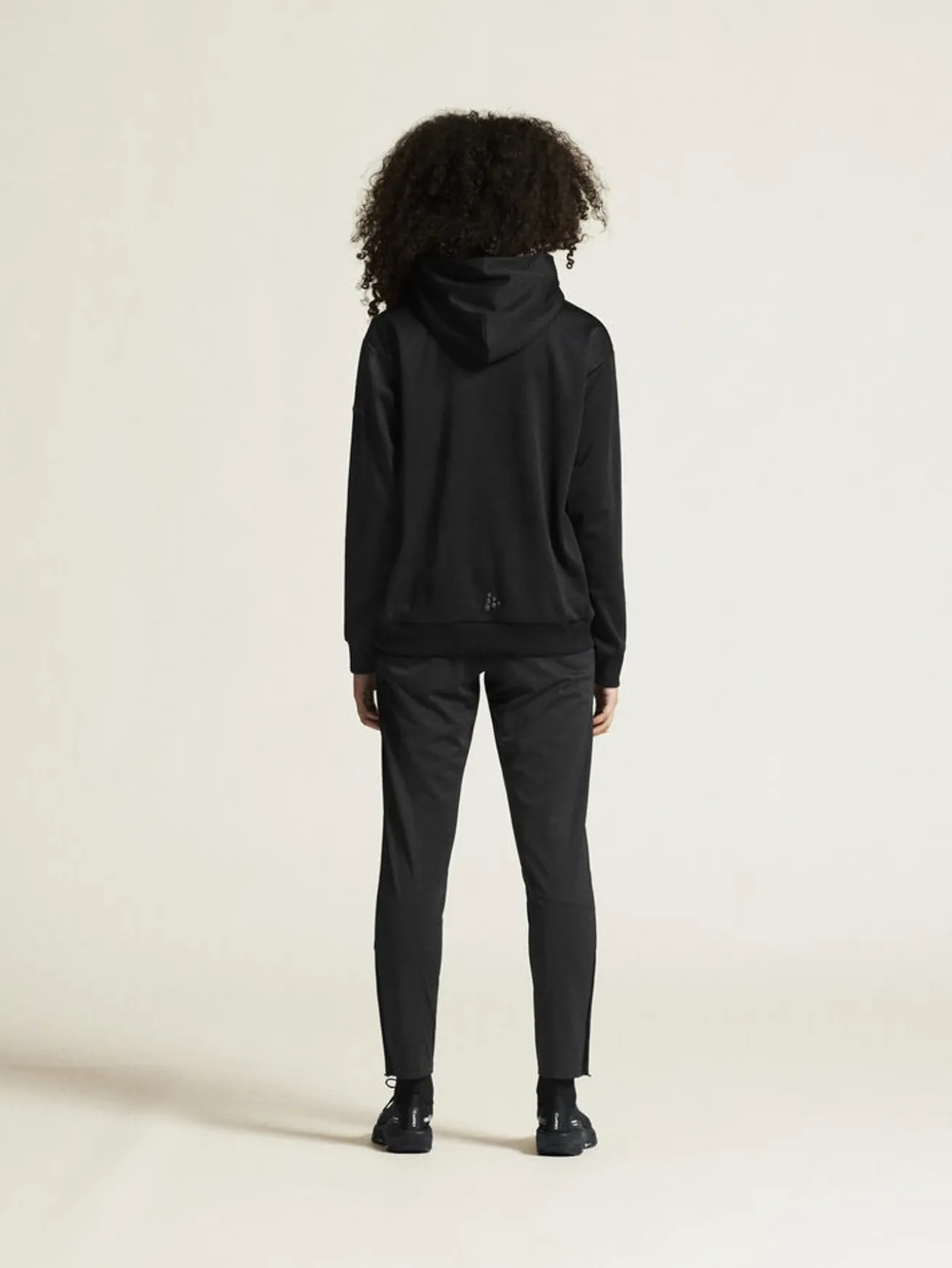 Community 2.0 Function Hoodie W