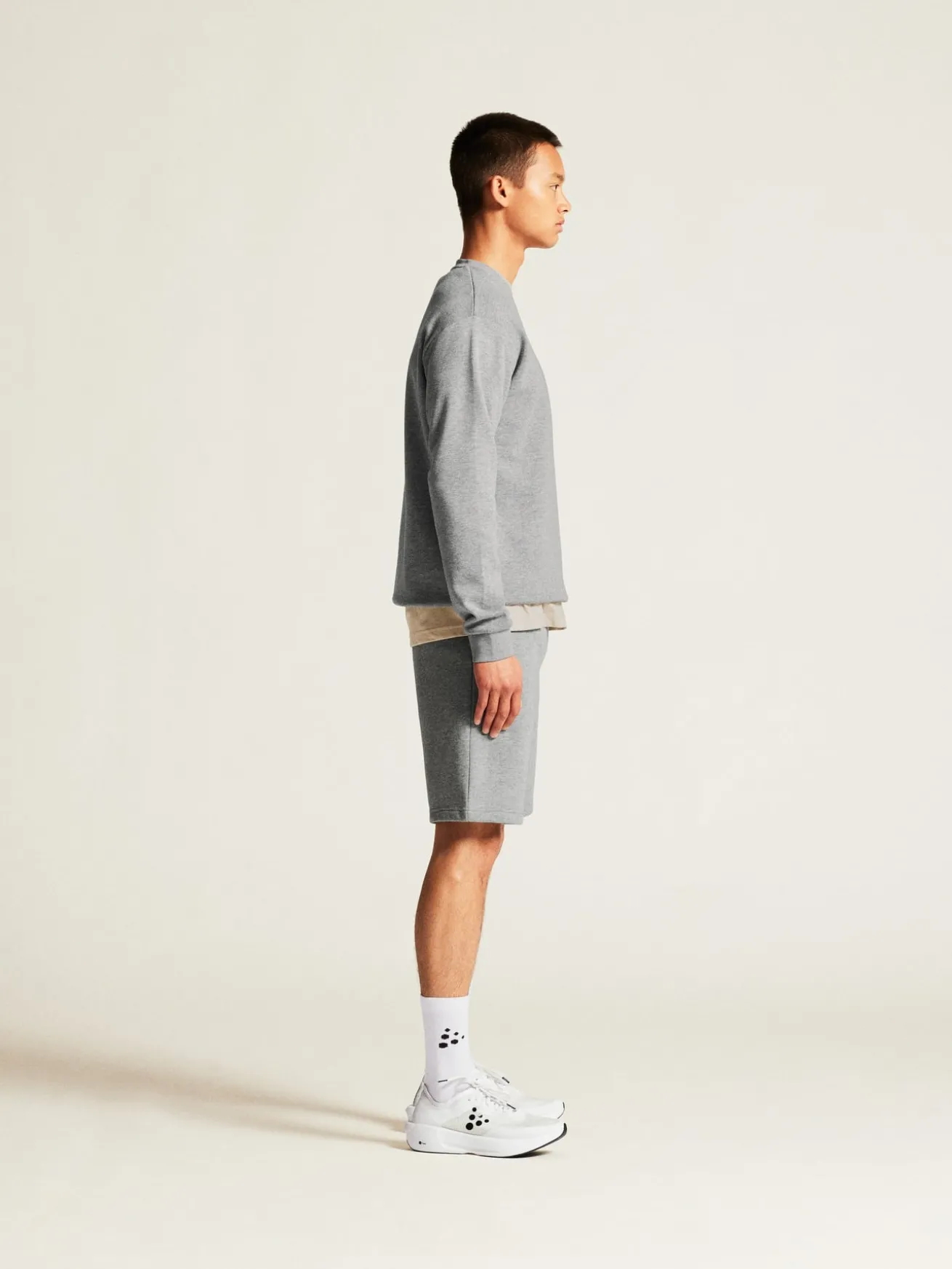 Community 2.0 R Neck M