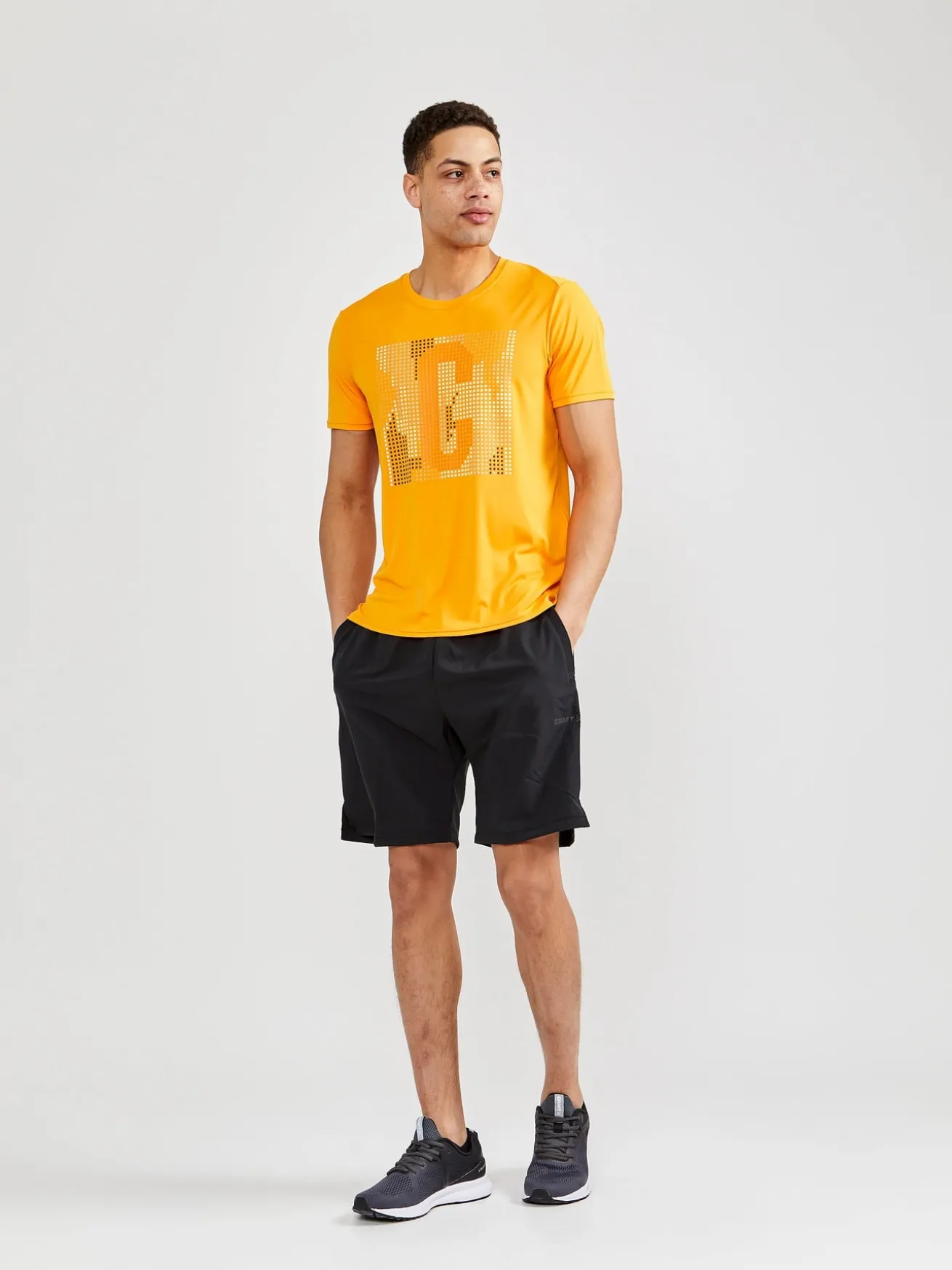 CORE Essence Shorts M