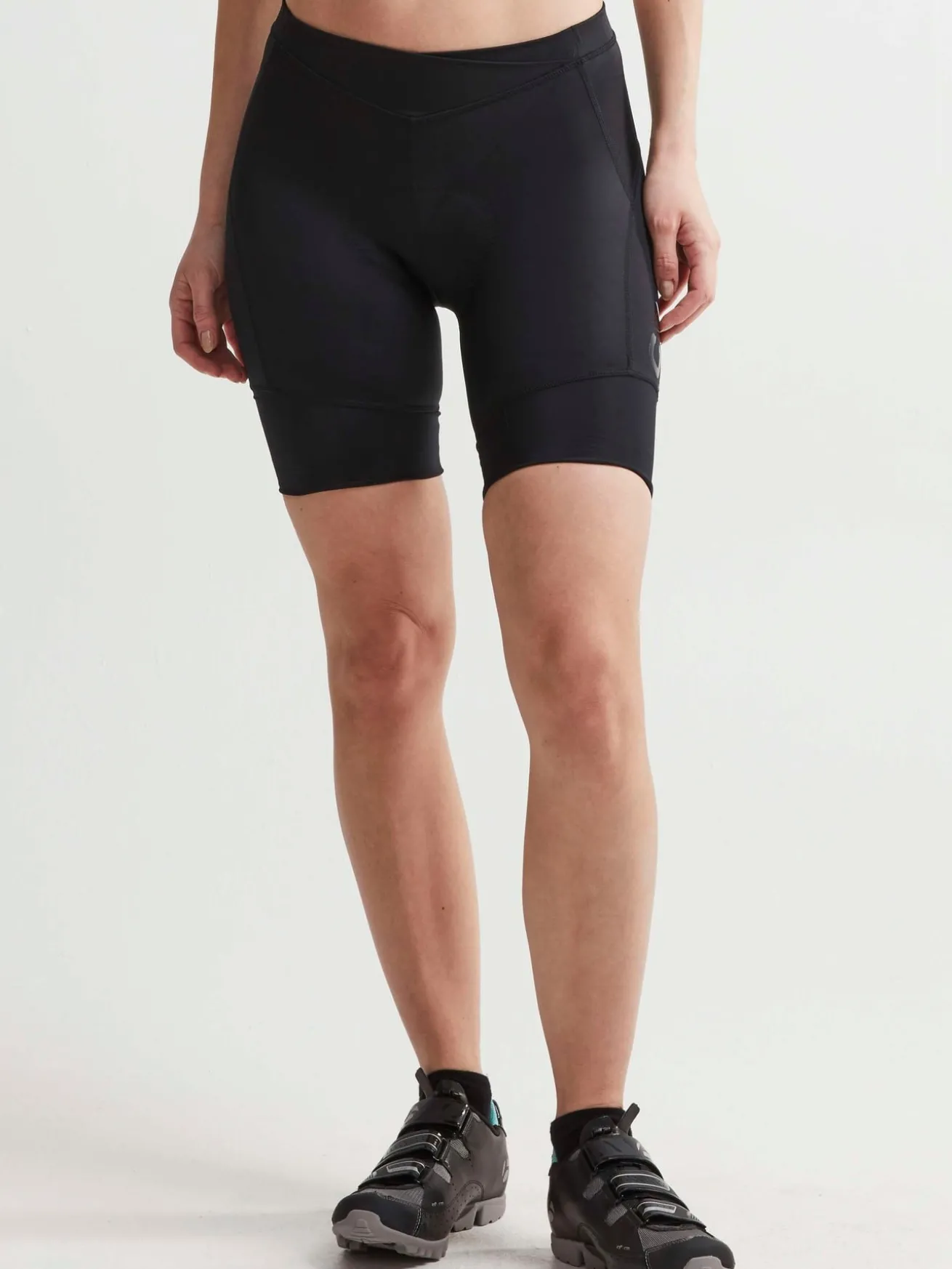 CORE Essence Shorts W