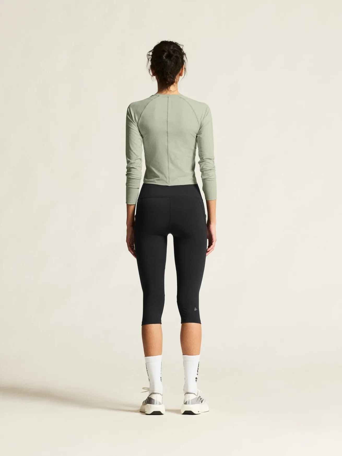 Essence Capri 3 W