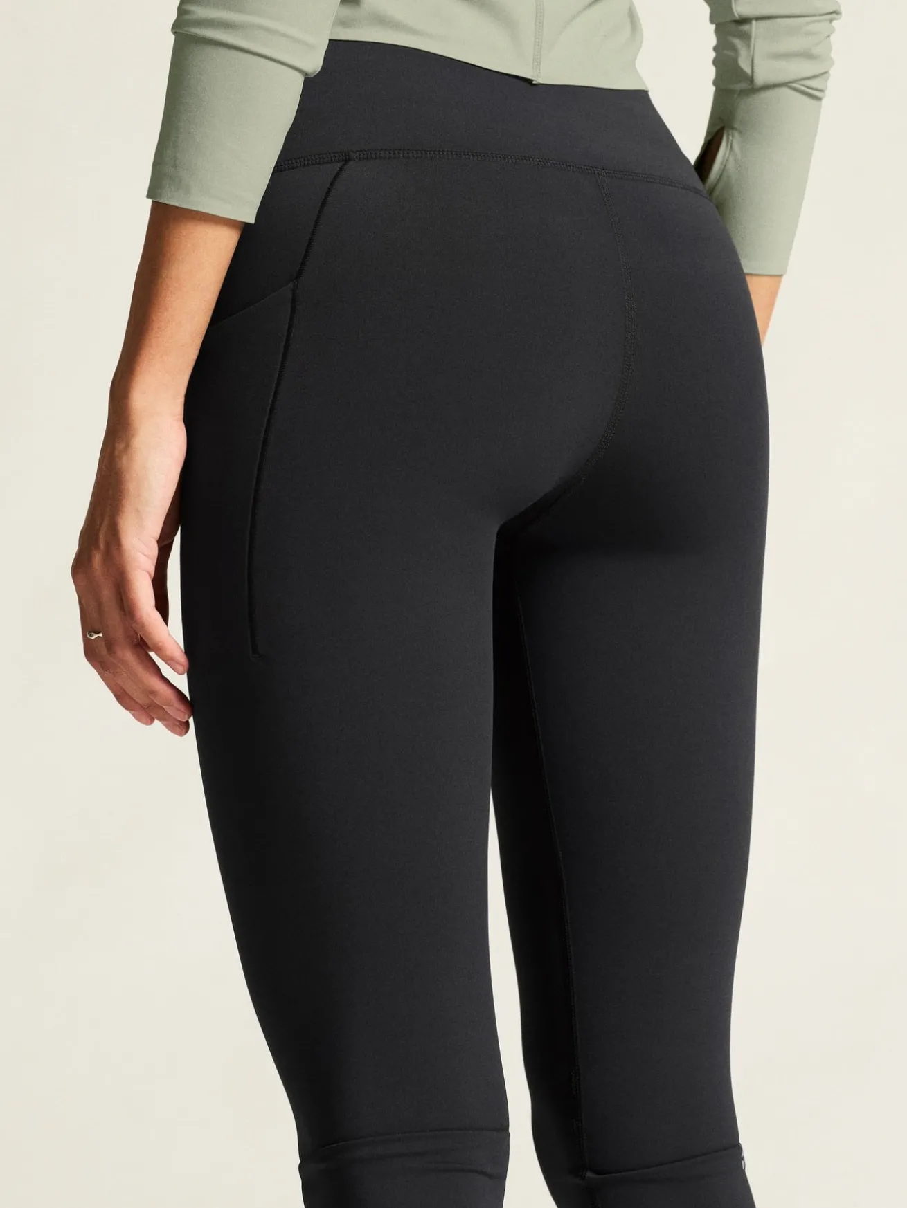 Essence Capri 3 W