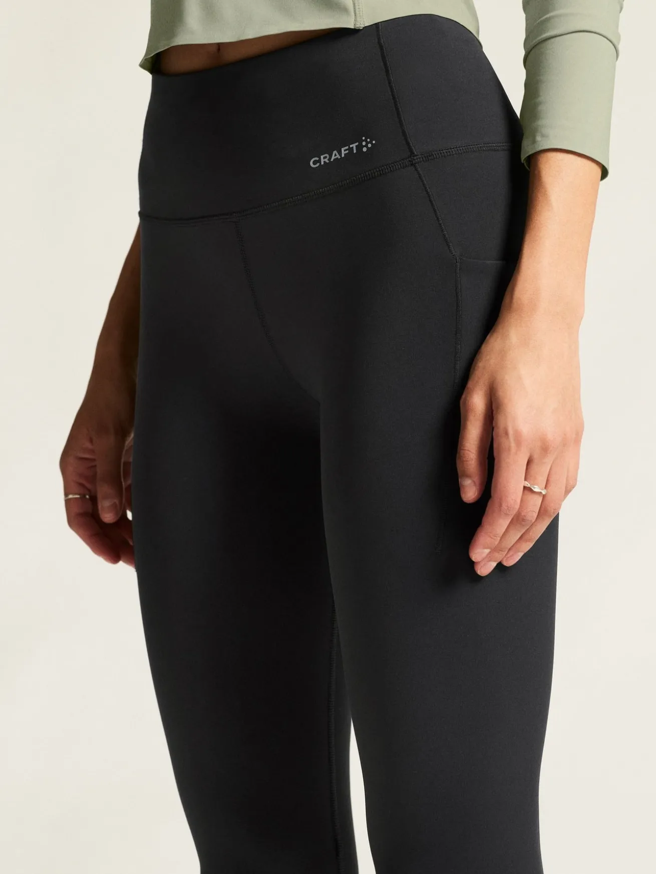 Essence Capri 3 W