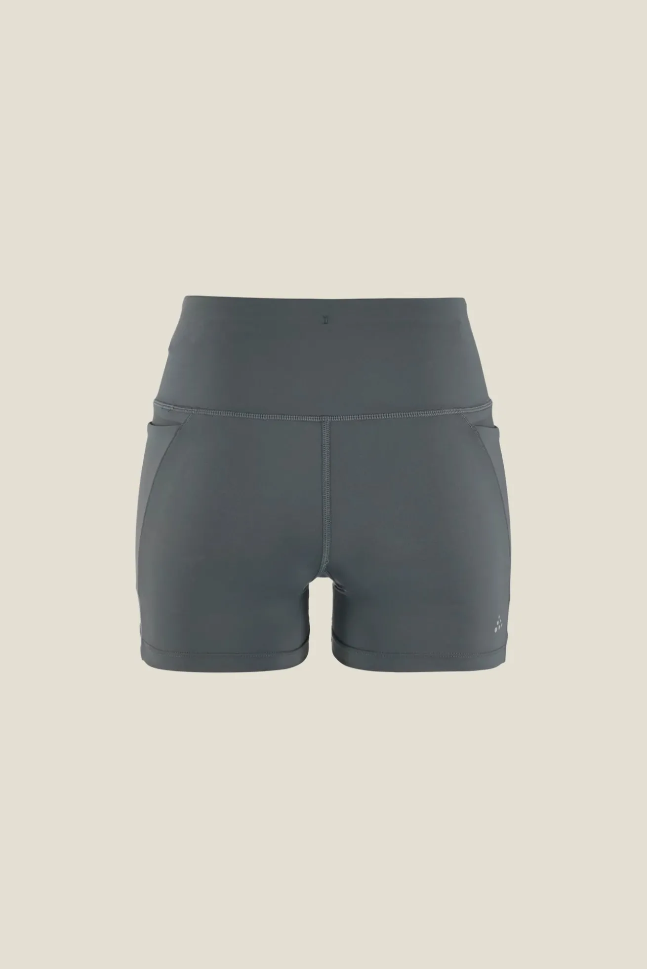 Essence Hotpants 3 W