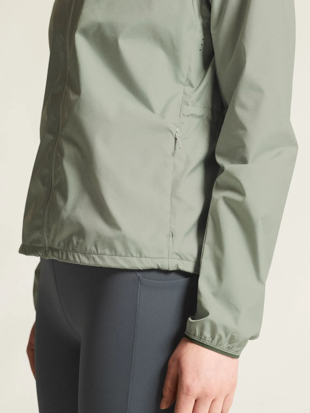 Essence Wind Jacket 2 W