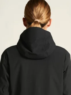 Explore Padded Jacket W