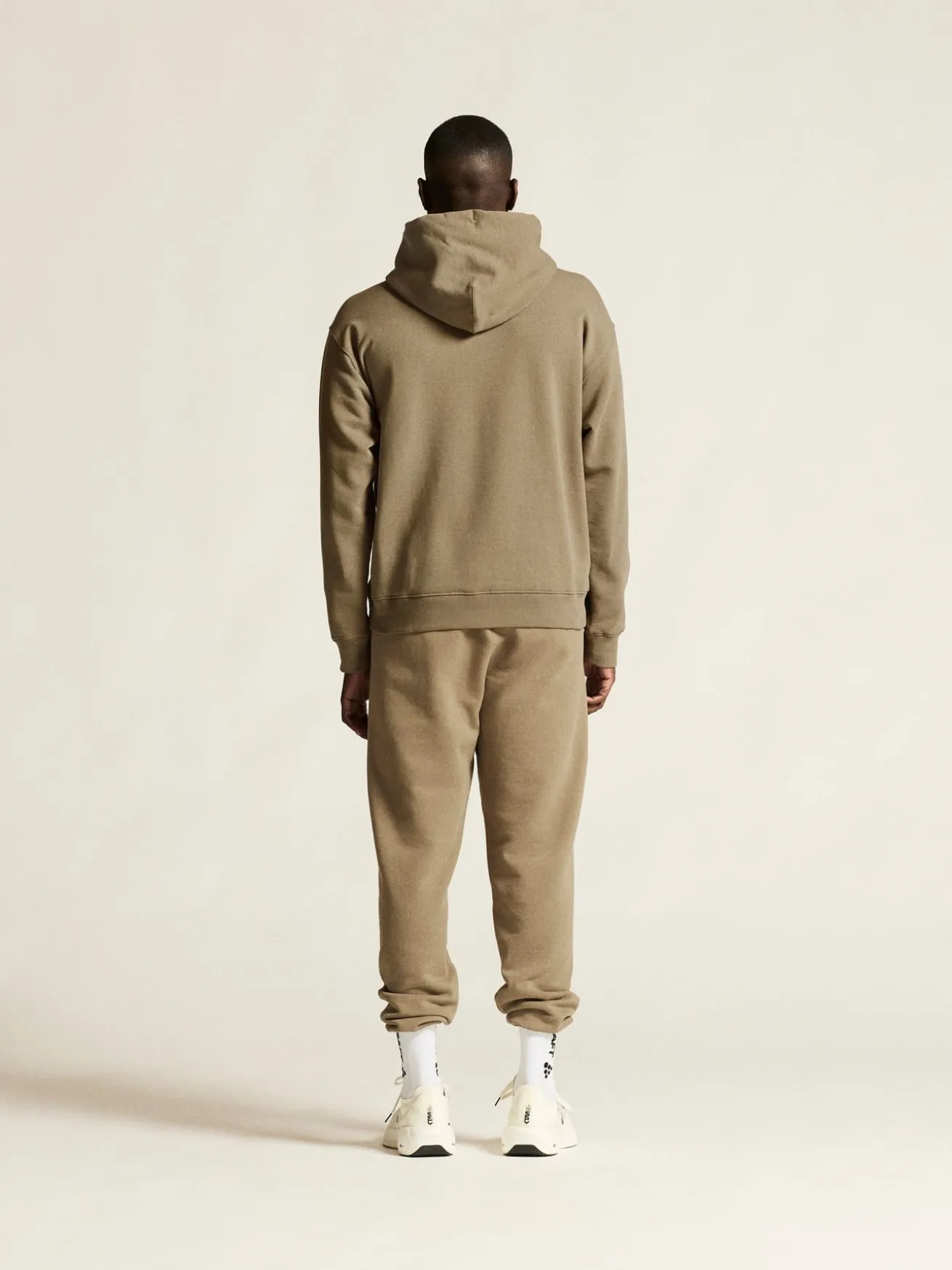 Frequent Hoodie M