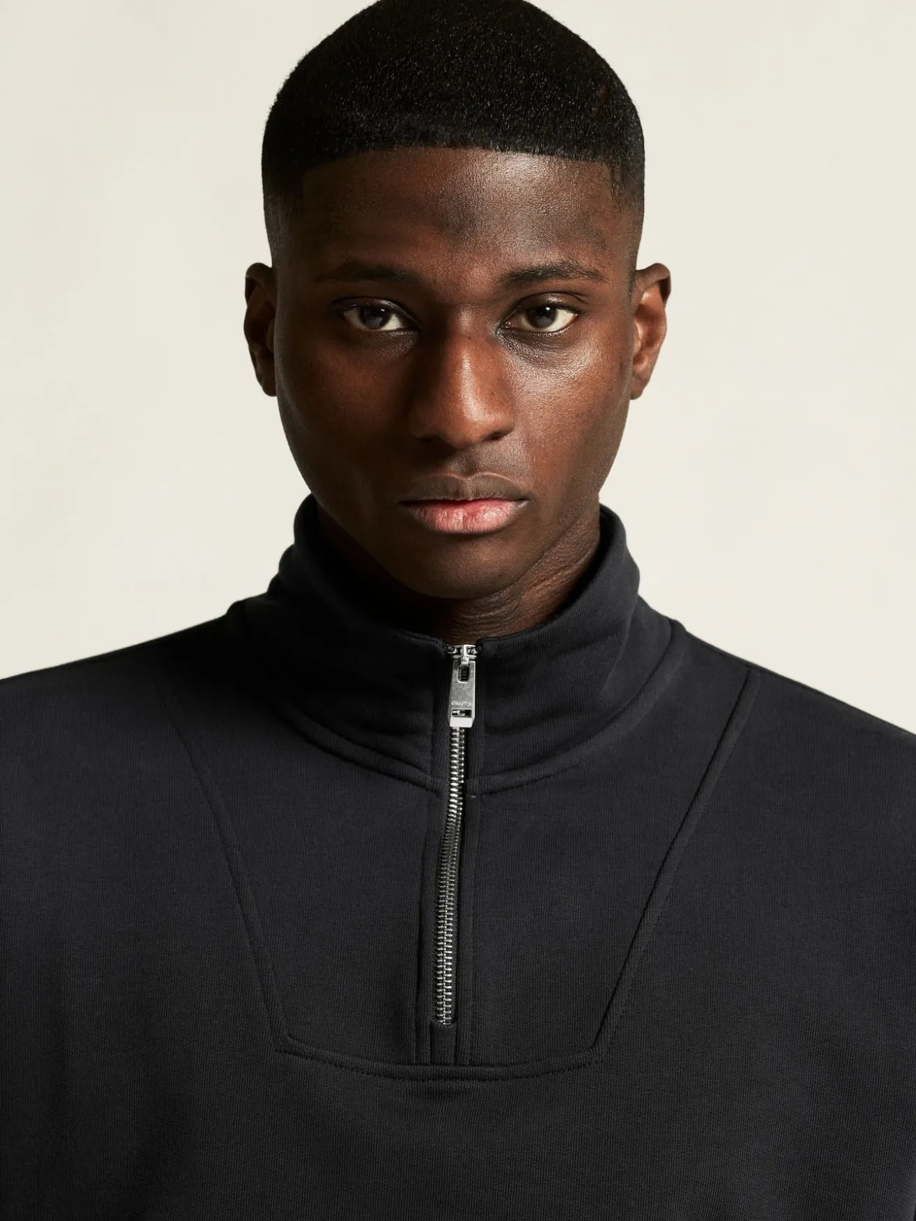 Frequent HZ Sweatshirt M
