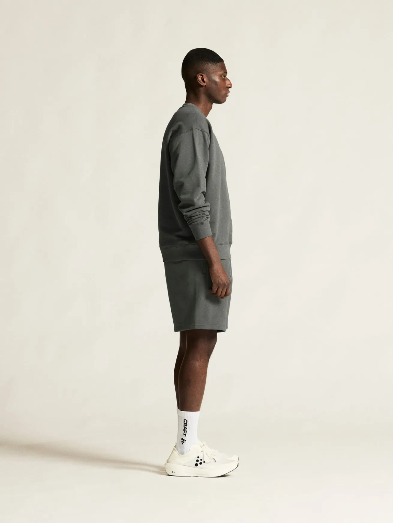 Frequent RN Sweatshirt M
