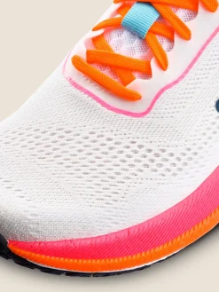 Pacer 2 M